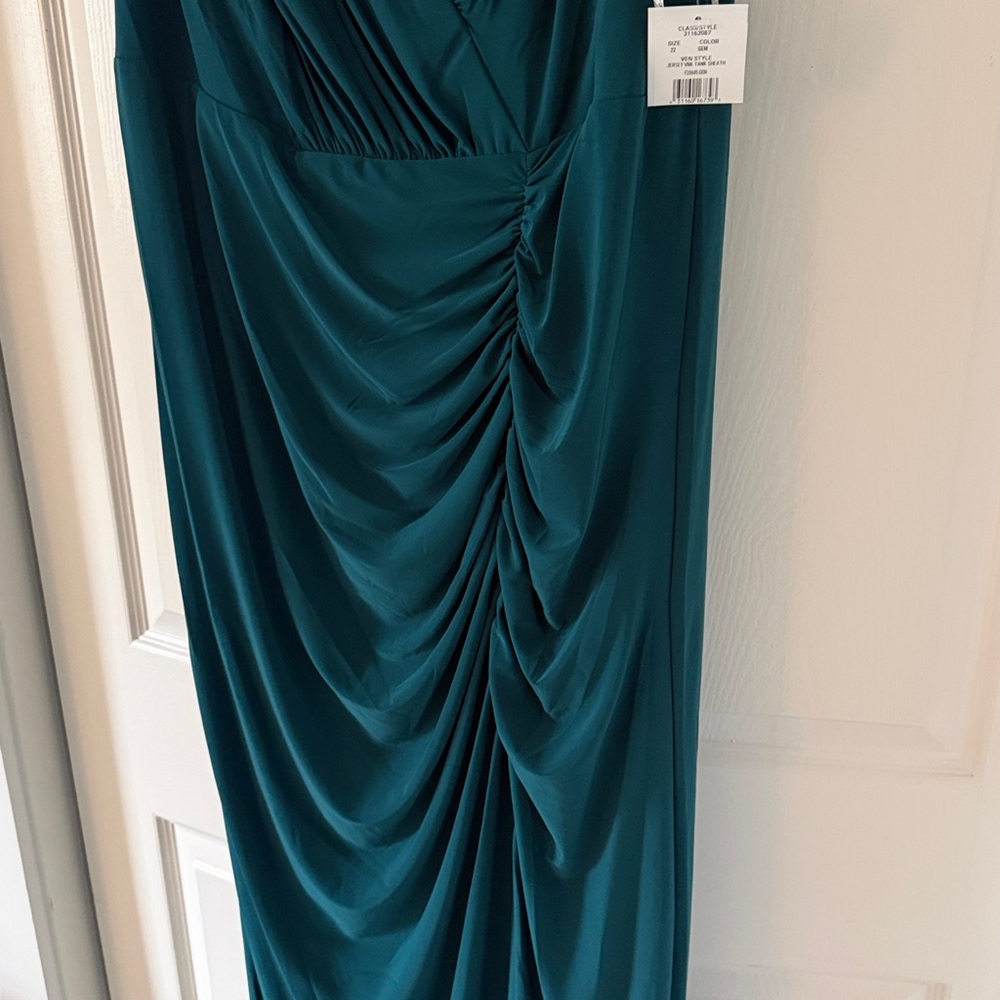 Sleeveless Teal V-Neck Drape Maxi Dress - Picture 4 of 6